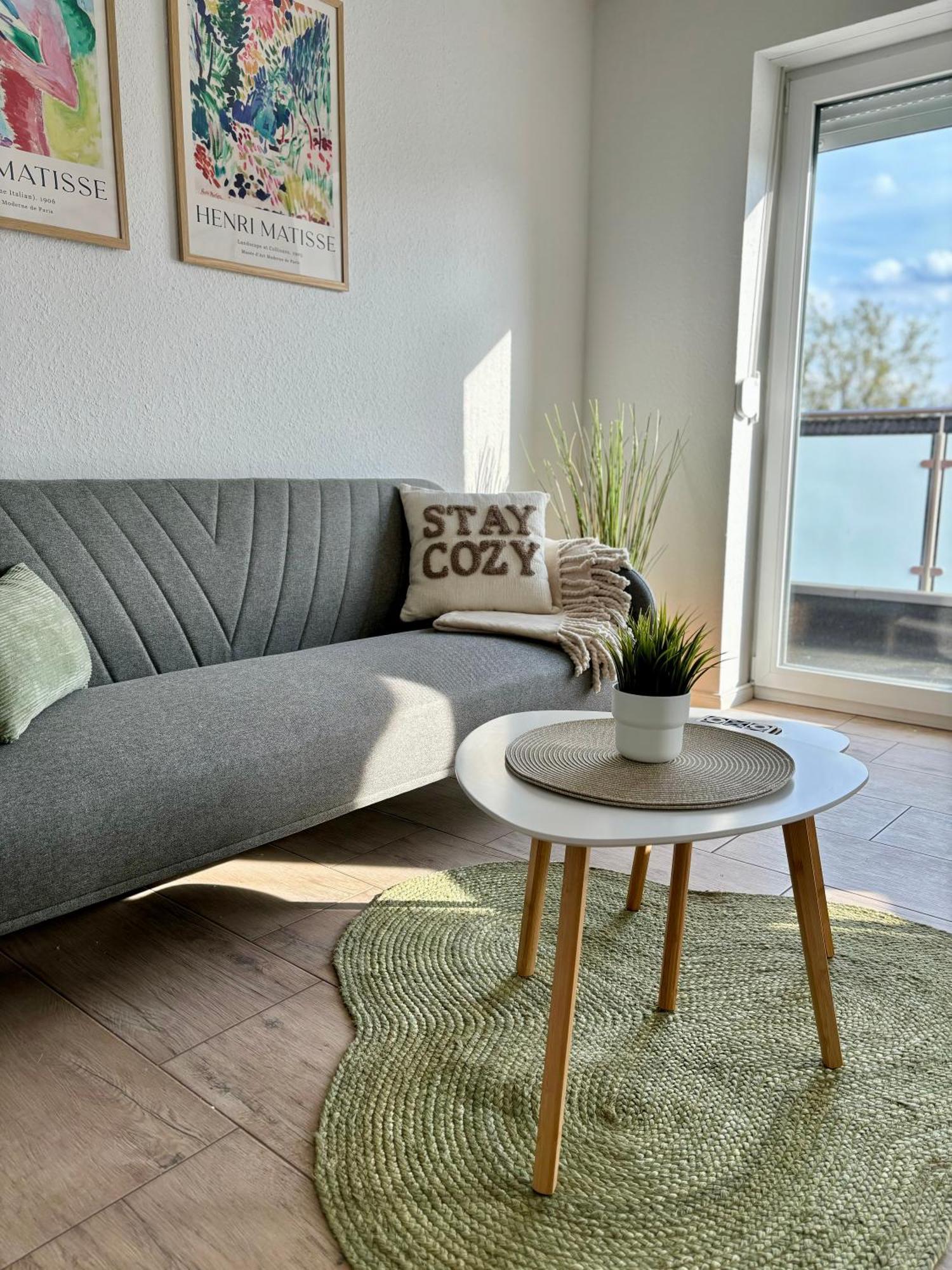 Home & Apart - Apartment Im Herzen Von Kreyenbrueck - Apartment 2 Oldenburg Eksteriør bilde